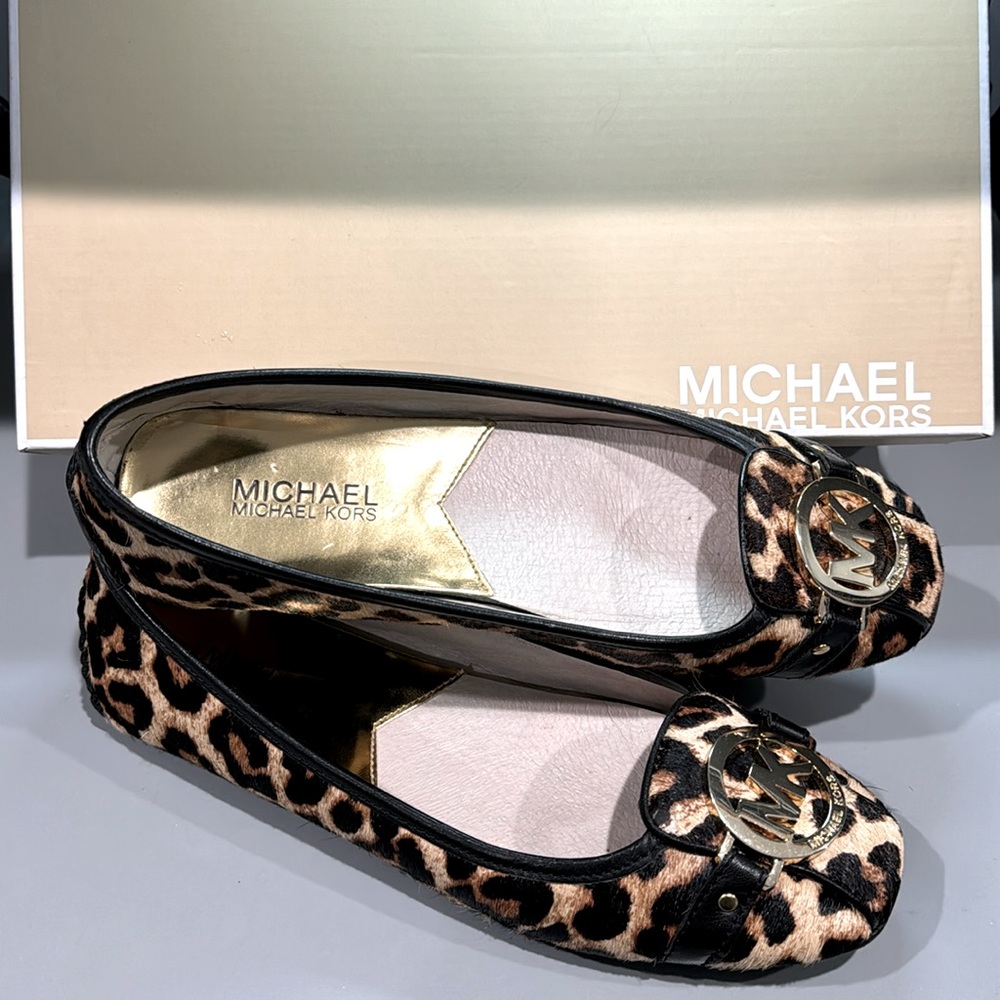 Michael Kors Fulton Moc size 7 color Natural